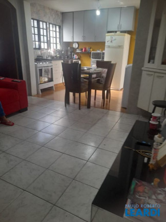 Imagem Casa com 3 Quartos à Venda, 239 m² em Jardim Teles De Menezes - Santo André Imagem Casa com 3 Quartos à Venda, 239 m² em Jardim Teles De Menezes - Santo André