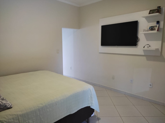 Imagem Casa com 3 Quartos à Venda, 255 m² em Socorro - Pindamonhangaba Imagem Casa com 3 Quartos à Venda, 255 m² em Socorro - Pindamonhangaba