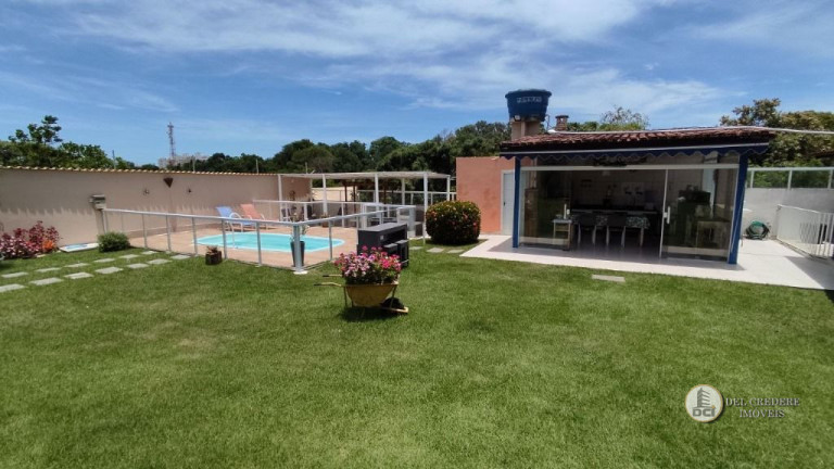 Imagem Casa com 2 Quartos à Venda, 120 m² em Meaípe - Guarapari
