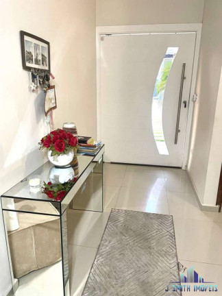 Imagem Casa com 3 Quartos à Venda, 335 m² em Jardim Colibri - Cotia Imagem Casa com 3 Quartos à Venda, 335 m² em Jardim Colibri - Cotia
