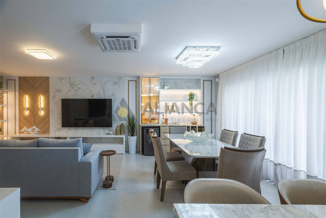 Imagem Apartamento com 3 Quartos à Venda, 162 m² em Centro - Navegantes