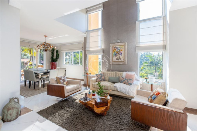 Imagem Casa de Condomínio com 4 Quartos à Venda, 438 m² em Condomínio Iolanda - Taboão Da Serra Imagem Casa de Condomínio com 4 Quartos à Venda, 438 m² em Condomínio Iolanda - Taboão Da Serra