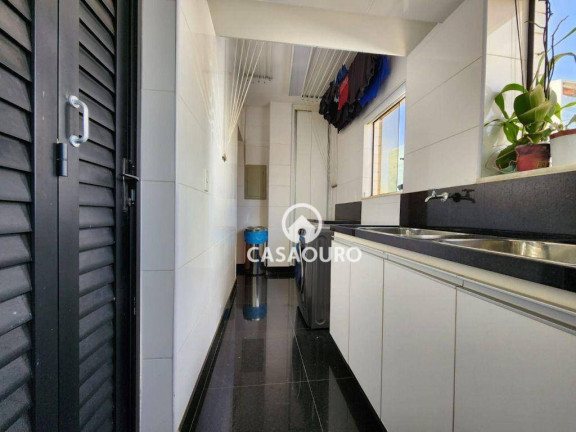 Imagem Apartamento com 3 Quartos à Venda, 113 m² em Lourdes - Belo Horizonte Imagem Apartamento com 3 Quartos à Venda, 113 m² em Lourdes - Belo Horizonte