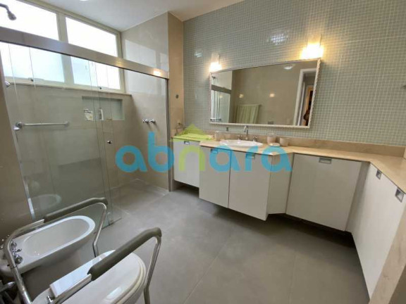 Imagem Apartamento com 4 Quartos à Venda, 278 m² em Copacabana - Rio De Janeiro Imagem Apartamento com 4 Quartos à Venda, 278 m² em Copacabana - Rio De Janeiro