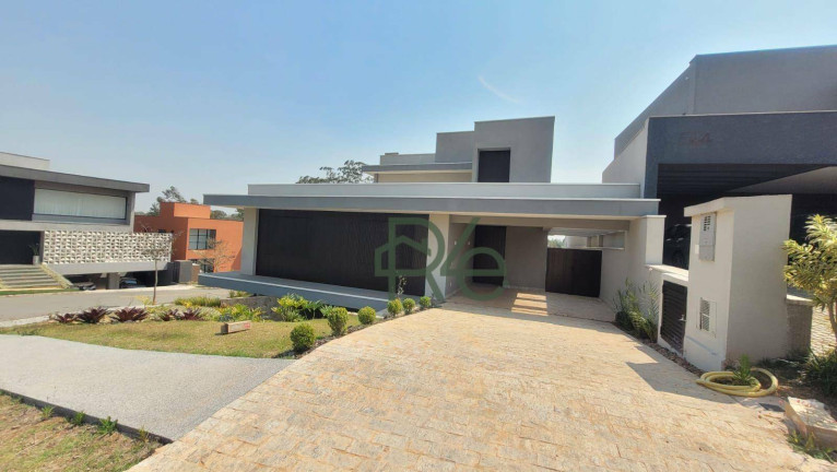 Imagem Casa com 3 Quartos à Venda, 330 m² em Granja Viana - Vintage - Embu Das Artes Imagem Casa com 3 Quartos à Venda, 330 m² em Granja Viana - Vintage - Embu Das Artes