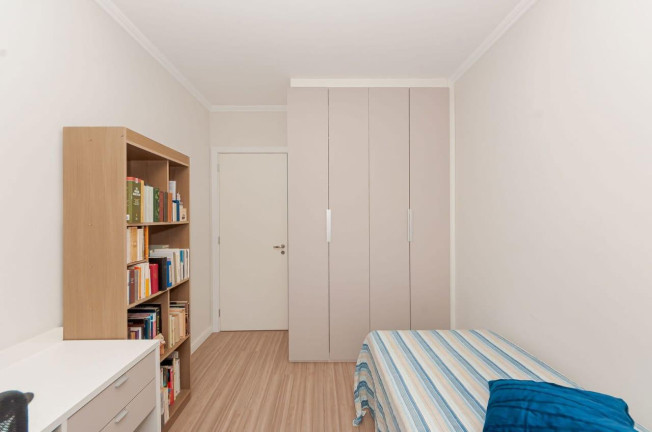 Imagem Sobrado com 3 Quartos à Venda, 104 m² em Santa Cândida - Curitiba Imagem Sobrado com 3 Quartos à Venda, 104 m² em Santa Cândida - Curitiba