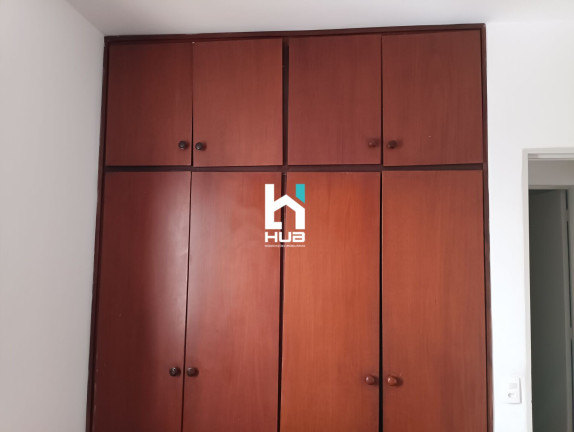 Imagem Apartamento com 2 Quartos à Venda, 67 m²