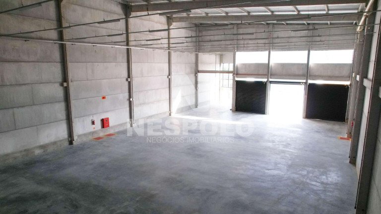 Imagem Imóvel Comercial à Venda, 2.250 m² em Perequê - Porto Belo Imagem Imóvel Comercial à Venda, 2.250 m² em Perequê - Porto Belo