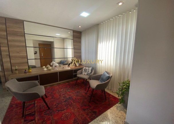 Imagem Imóvel com 4 Quartos à Venda, 190 m² em Gutierrez - Belo Horizonte