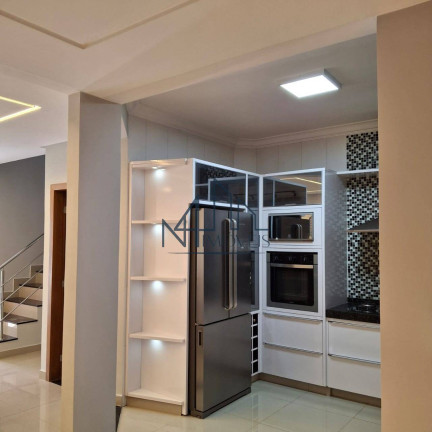 Imagem Sobrado com 3 Quartos à Venda, 170 m² em Setor Faiçalville - Goiânia