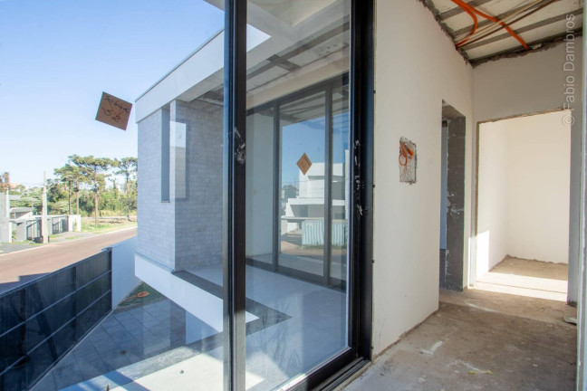 Imagem Sobrado com 3 Quartos à Venda, 156 m² em Recanto Tropical - Cascavel