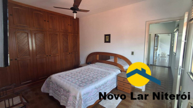 Imagem Casa com 4 Quartos à Venda, 396 m² em Engenhoca - Niterói