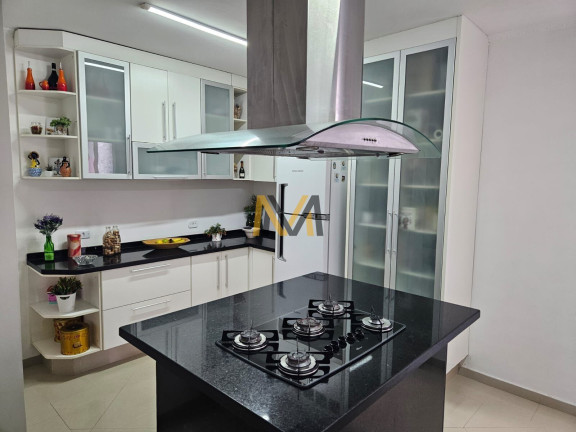 Imagem Casa de Condomínio com 2 Quartos à Venda, 251 m² em Centro - Mairiporã