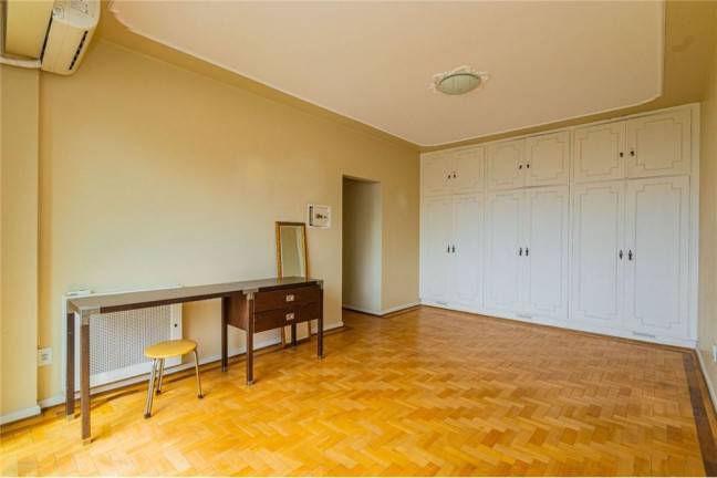 Imagem Apartamento com 3 Quartos à Venda, 210 m² em Centro Histórico - Porto Alegre