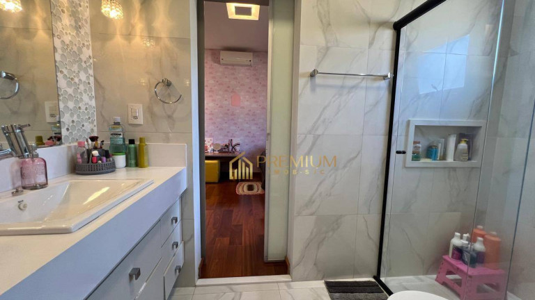 Imagem Sobrado com 4 Quartos à Venda, 350 m² em Jardim Do Golfe - São José Dos Campos