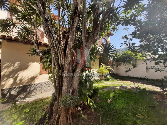 Imagem Imóvel com 3 Quartos à Venda, 150 m² em Braga - Cabo Frio