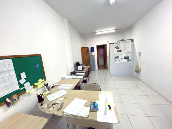 Imagem Imóvel à Venda, 36 m² em Petrópolis - Porto Alegre Imagem Imóvel à Venda, 36 m² em Petrópolis - Porto Alegre