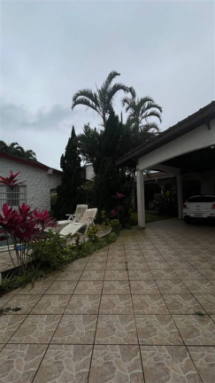 Imagem Casa com 3 Quartos à Venda, 400 m² em Flórida - Praia Grande Imagem Casa com 3 Quartos à Venda, 400 m² em Flórida - Praia Grande
