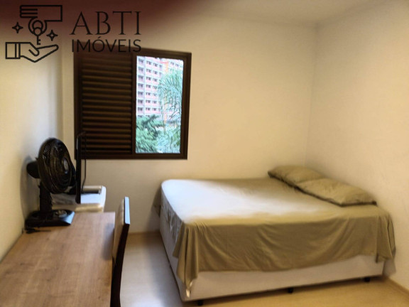 Imagem Apartamento com 4 Quartos para Alugar, 130 m² em Moema - São Paulo