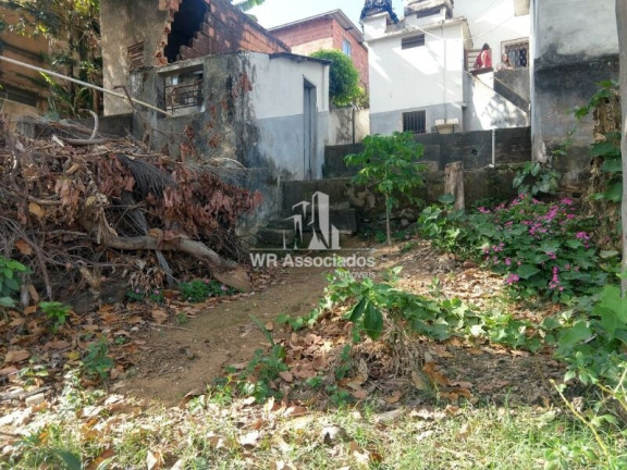 Imagem Casa com 3 Quartos à Venda, 234 m²