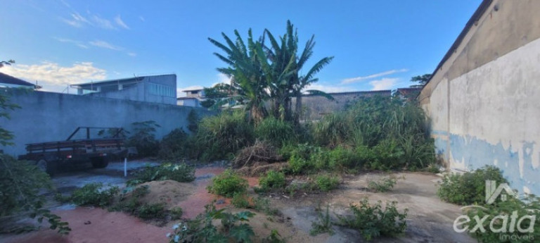 Terreno à Venda, 360 m² em Castelandia - Serra