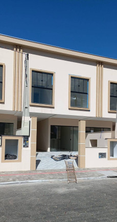 Imagem Casa com 3 Quartos à Venda, 97 m² em Bombas - Bombinhas