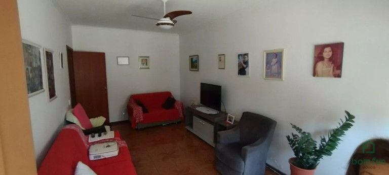 Imagem Casa com 3 Quartos à Venda, 120 m² em Medianeira - Porto Alegre Imagem Casa com 3 Quartos à Venda, 120 m² em Medianeira - Porto Alegre