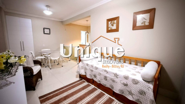 Imagem Cobertura com 3 Quartos à Venda, 136 m² em Centro - Cabo Frio