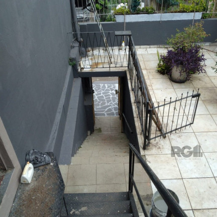 Imagem Casa com 8 Quartos à Venda, 300 m² em Cavalhada - Porto Alegre