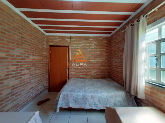 Imagem Chácara com 3 Quartos à Venda, 2.680 m²