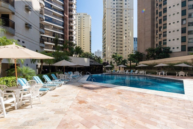 Imagem Imóvel com 3 Quartos à Venda, 120 m² em Moema - São Paulo