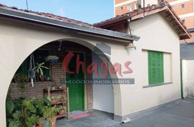 Casa com 3 Quartos para Alugar, 117 m² em Centro - Caraguatatuba