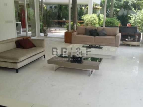 Imagem Casa com 3 Quartos à Venda, 750 m² em Jardim Dos Estados - São Paulo