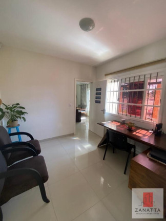Imagem Casa com 3 Quartos à Venda, 250 m² em Olímpica - Esteio