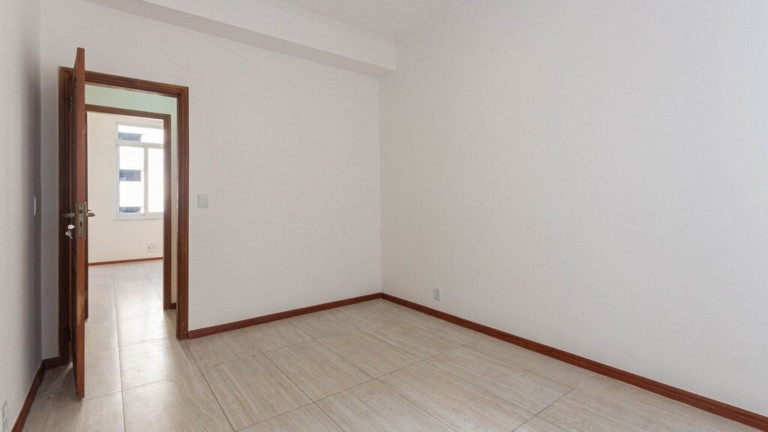 Imagem Apartamento com 3 Quartos à Venda, 13.700 m² em Copacabana - Rio De Janeiro