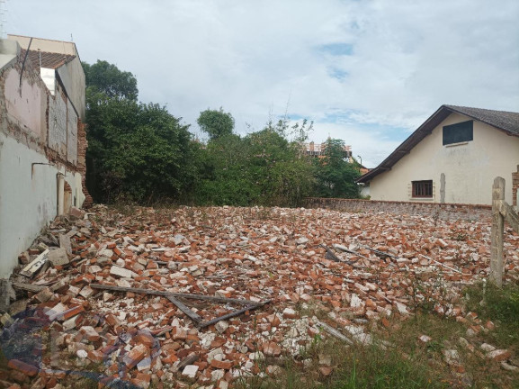 Imagem Terreno à Venda, 540 m² em Praia Da Cal - Torres Imagem Terreno à Venda, 540 m² em Praia Da Cal - Torres