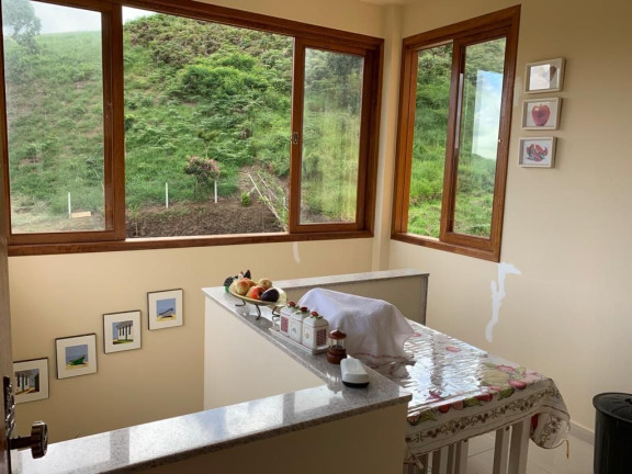 Imagem Casa com 2 Quartos à Venda, 135 m² em Vieira - Teresópolis