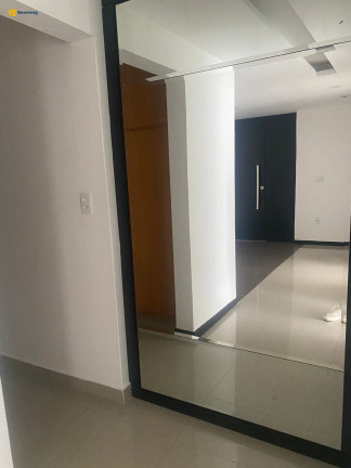 Imagem Sala Comercial à Venda, 92 m² em Centro - Florianópolis Imagem Sala Comercial à Venda, 92 m² em Centro - Florianópolis