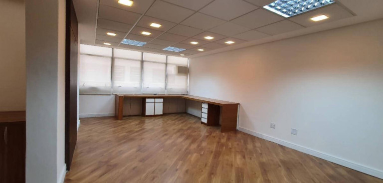 Sala Comercial à Venda, 90 m² em Consolação - São Paulo