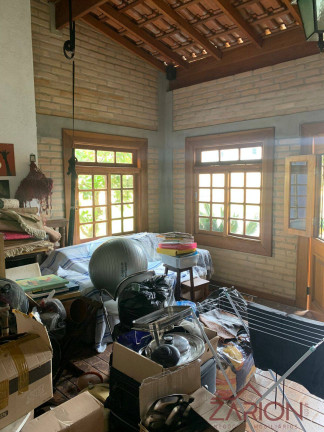 Imagem Casa com 3 Quartos à Venda, 450 m² em Vila São José - Taubaté