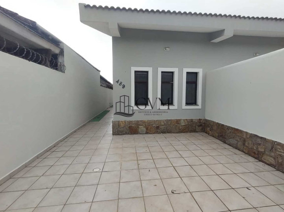 Imagem Casa com 2 Quartos à Venda, 100 m² em Maracanã - Praia Grande Imagem Casa com 2 Quartos à Venda, 100 m² em Maracanã - Praia Grande