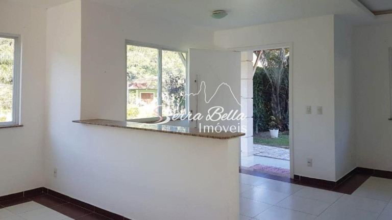 Imagem Casa com 4 Quartos à Venda, 200 m² em Albuquerque - Teresópolis Imagem Casa com 4 Quartos à Venda, 200 m² em Albuquerque - Teresópolis