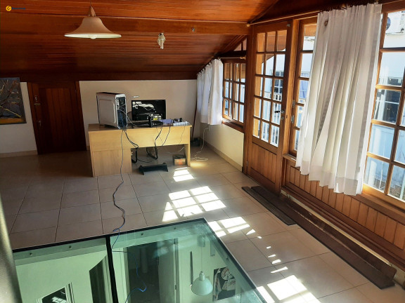 Imagem Casa com 6 Quartos à Venda, 391 m² em Carvoeira - Florianópolis