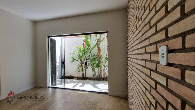 Imagem Casa com 3 Quartos à Venda, 250 m² em Jardim Imperador - Praia Grande Imagem Casa com 3 Quartos à Venda, 250 m² em Jardim Imperador - Praia Grande