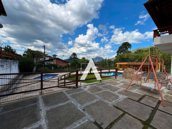 Casa com 4 Quartos à Venda, 197 m² em Alto - Teresópolis
