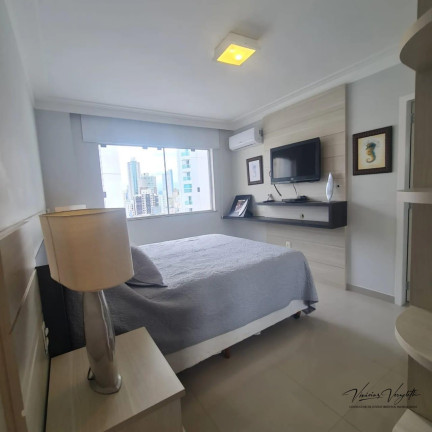 Imagem Apartamento com 5 Quartos para Temporada, 218 m² em Centro - Balneário Camboriú