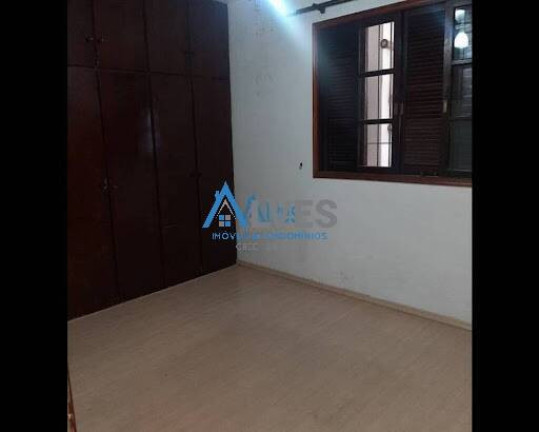 Imagem Sobrado com 3 Quartos à Venda, 202 m² em Vila Apiaí - Santo André