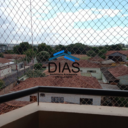 Imagem Apartamento com 2 Quartos à Venda, 73 m² em Jardim Viaduto (vila Xavier) - Araraquara