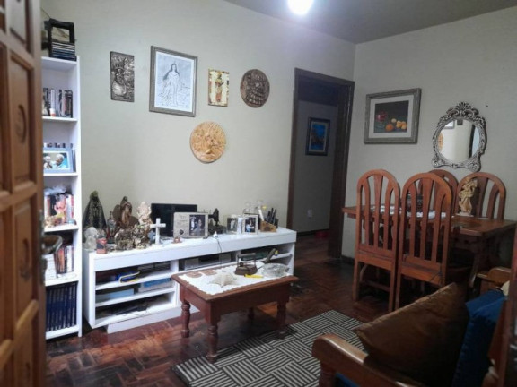 Imagem Casa com 3 Quartos à Venda, 135 m² em Vila Ipiranga - Porto Alegre Imagem Casa com 3 Quartos à Venda, 135 m² em Vila Ipiranga - Porto Alegre