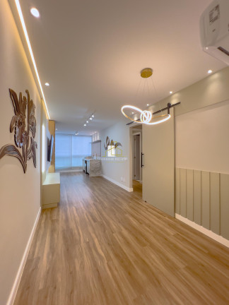 Imagem Imóvel com 2 Quartos à Venda, 65 m² em Praia Do Canto - Vitória Imagem Imóvel com 2 Quartos à Venda, 65 m² em Praia Do Canto - Vitória